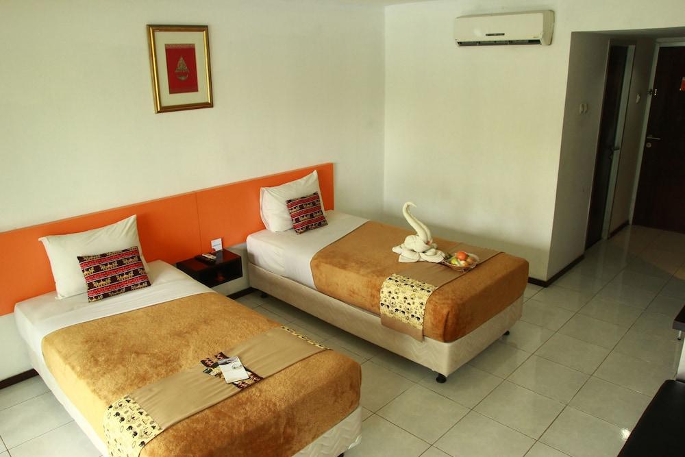 Grand Elty Krakatoa Hotel Kalianda Luaran gambar