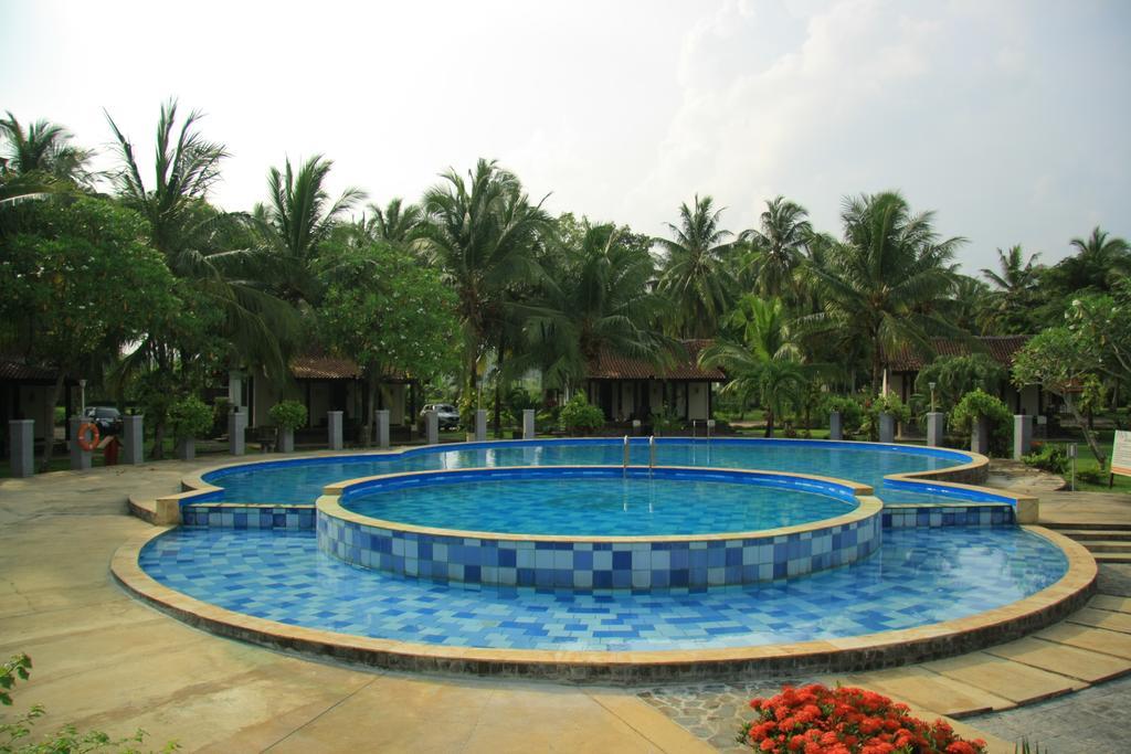 Grand Elty Krakatoa Hotel Kalianda Luaran gambar