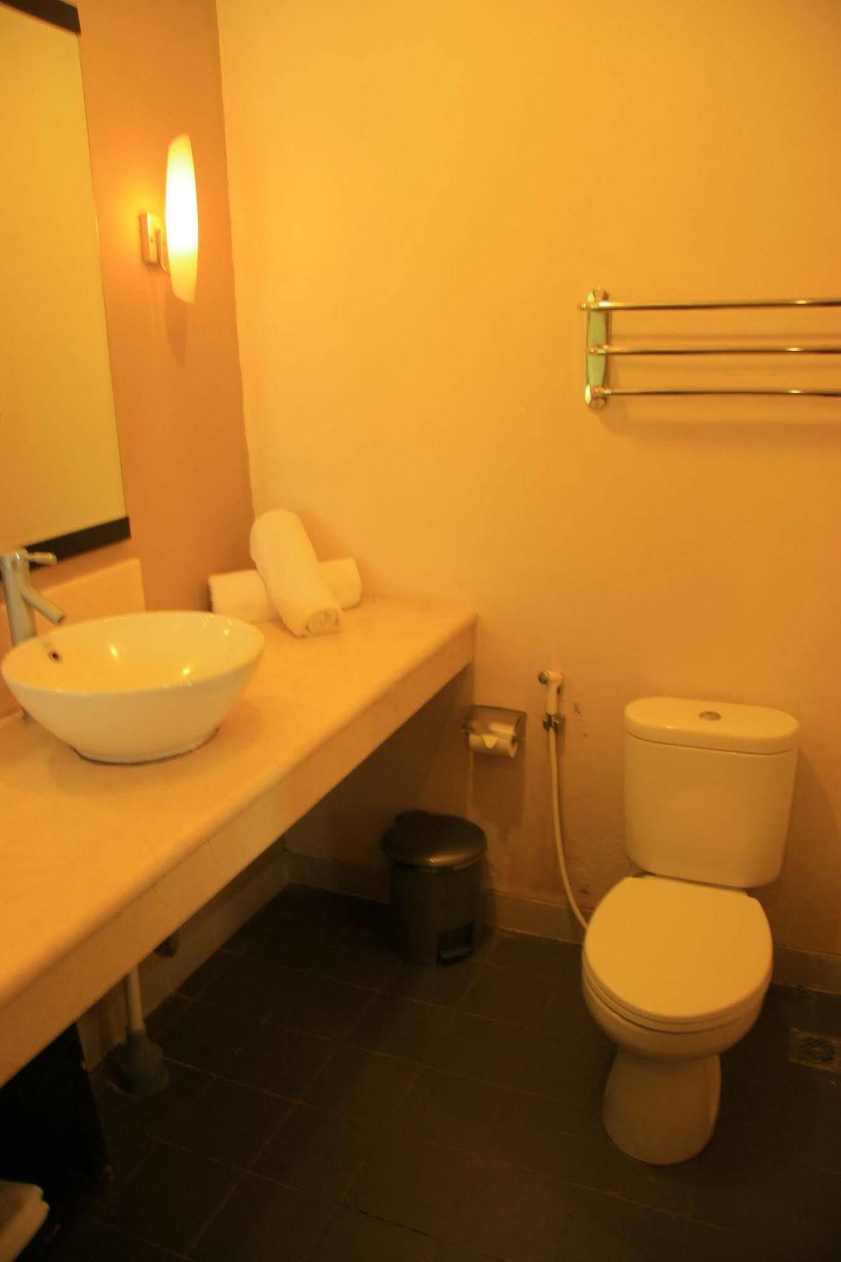 Grand Elty Krakatoa Hotel Kalianda Luaran gambar